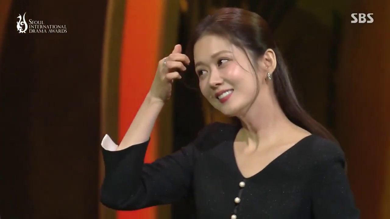 190828 Im Soo Hyang and Ji Chang Wook Cut at Seoul Drama Awards 2019