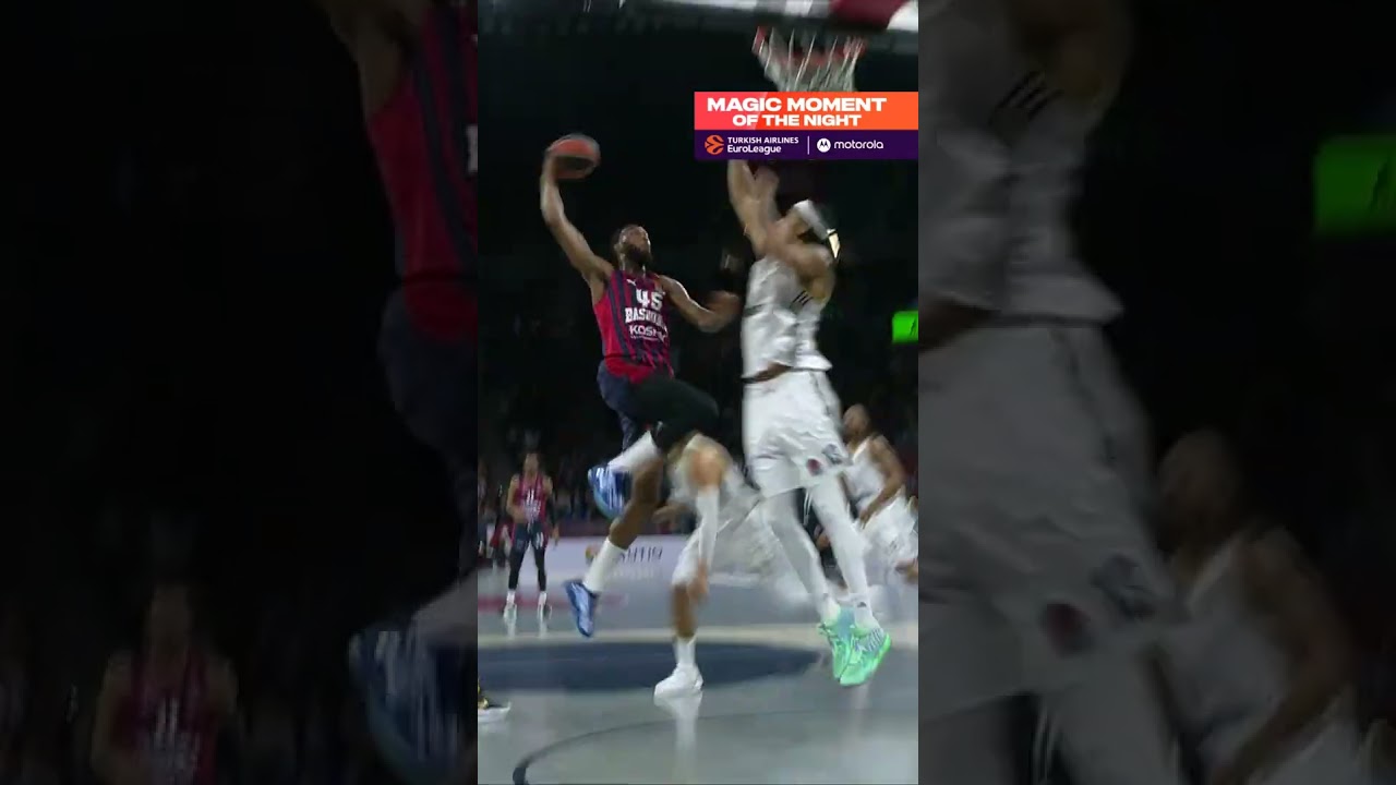 Donta HALL POSTERIZES Sako! | Motorola Magic Moment of the Night