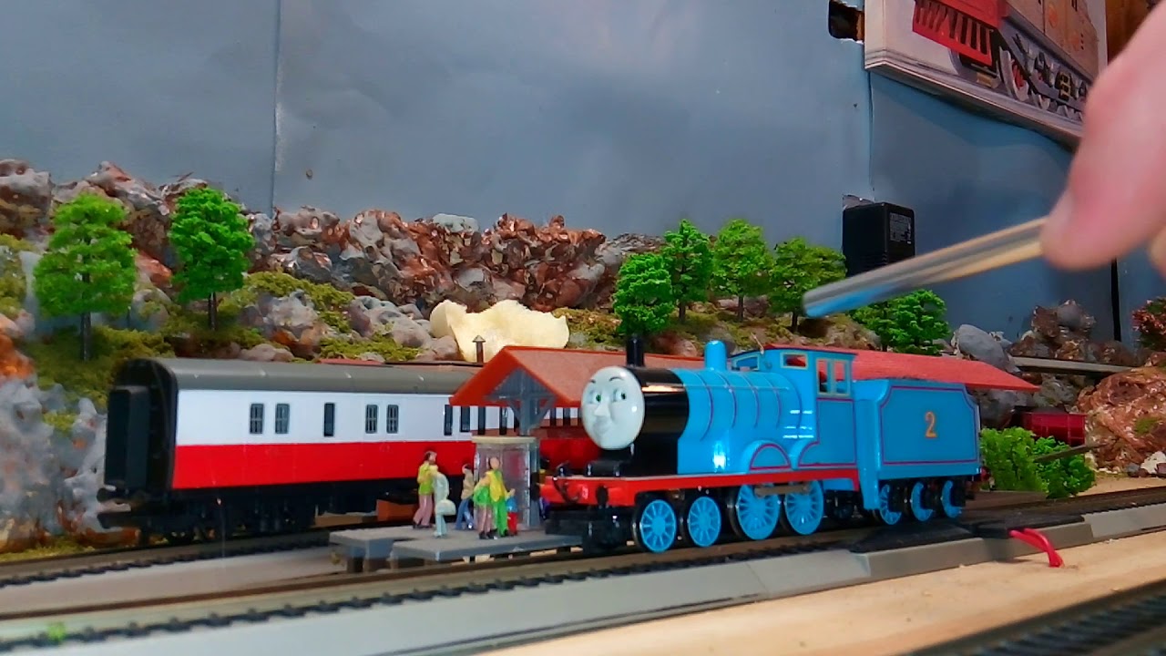 Bachmann Trains HO scale Thomas and friends Edward KID FRIENDLY