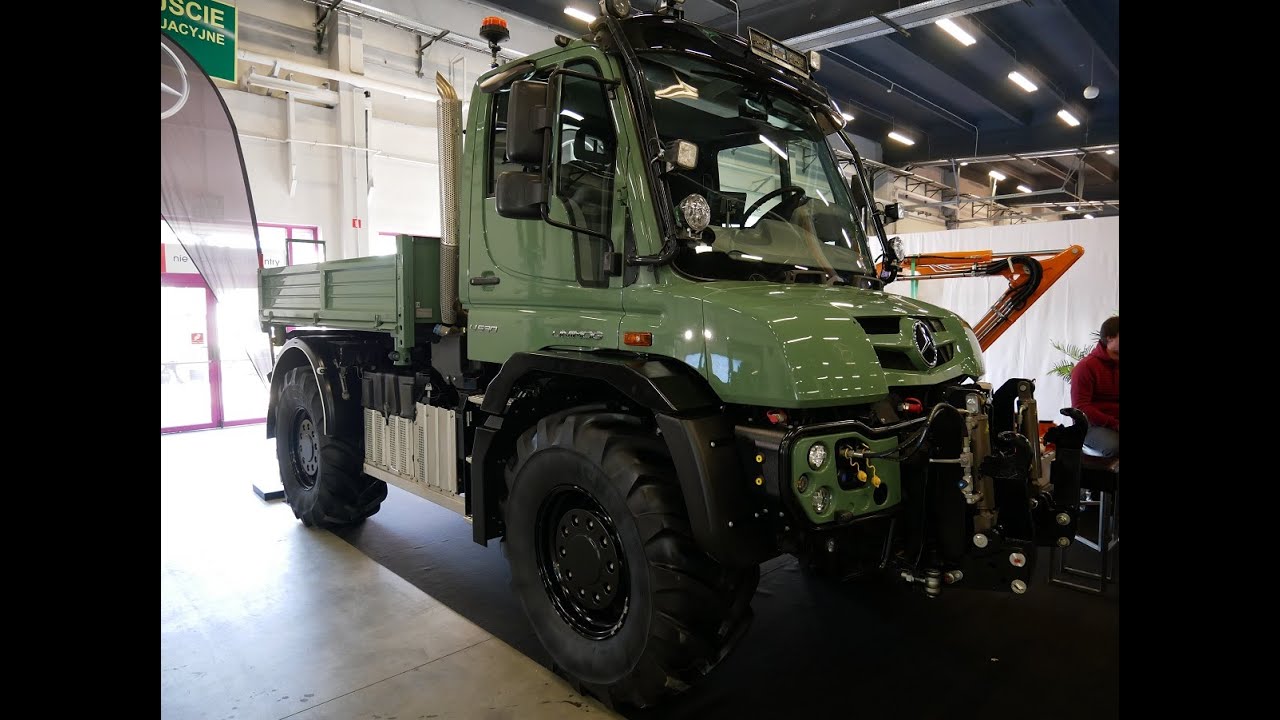 Bez gwiazdy nie ma jazdy. Także w gospodarstwie? Mercedes Unimog na targach Agrotech 2022