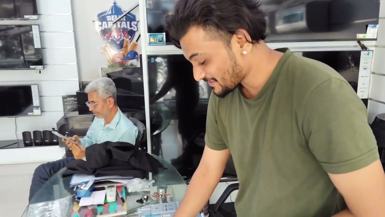 New ac modal part-1👌🏻#NewAC #ACDisplay #ShowroomLife #NewModel #Part1 #GujaratiVlog #DailyVlog