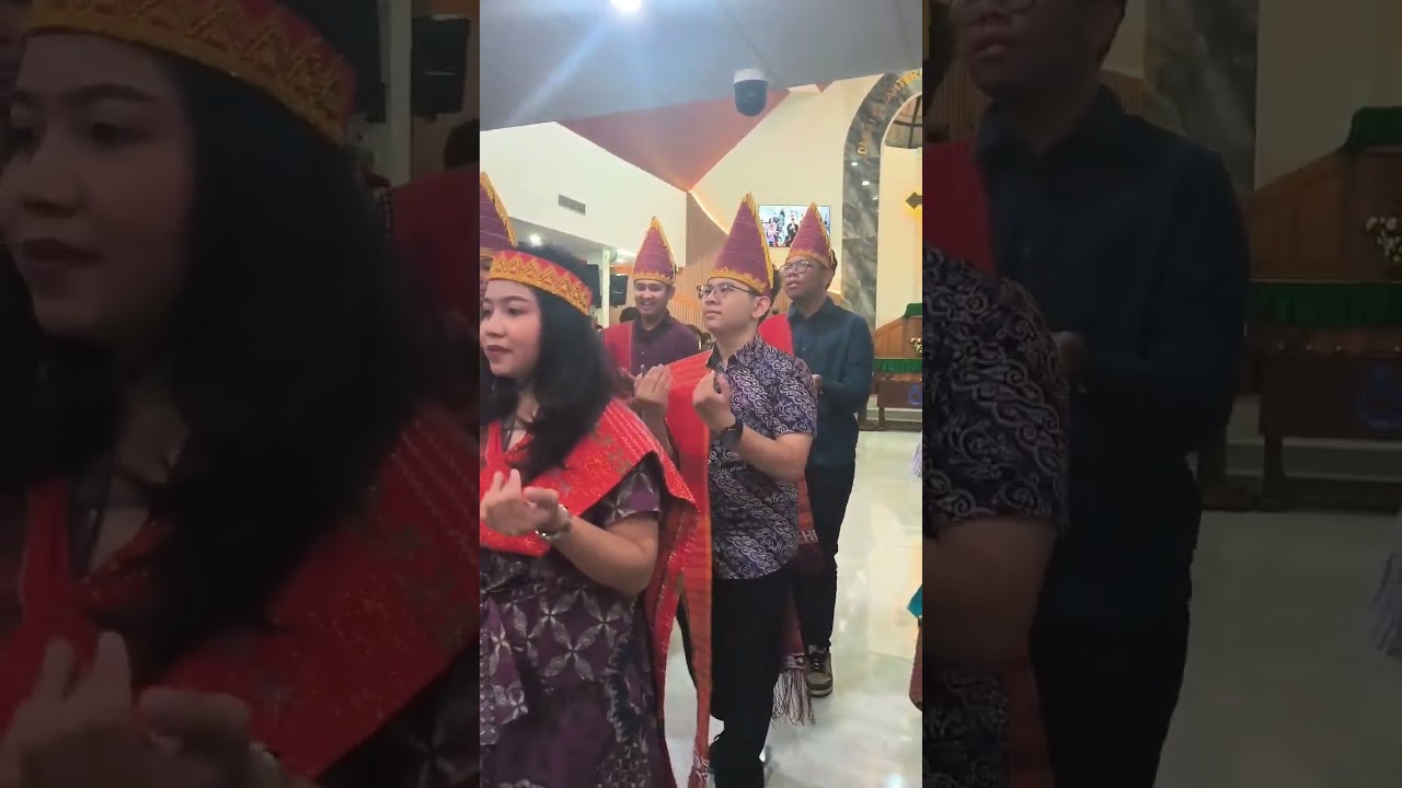 Prosesi Pesta Koinonia Hkbp Manyar 2025