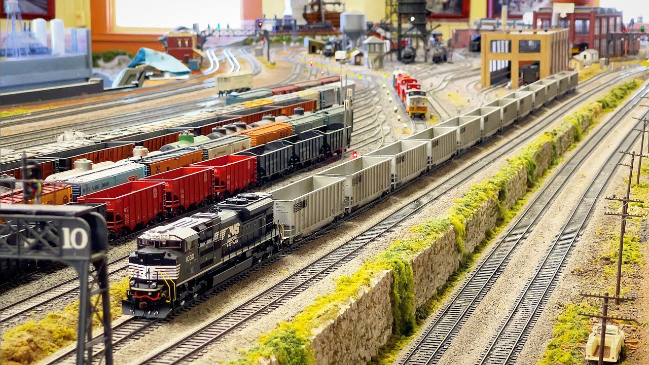 The Apple Valley Model Railroad Club Private Model Railroad HO Scale Train Layout