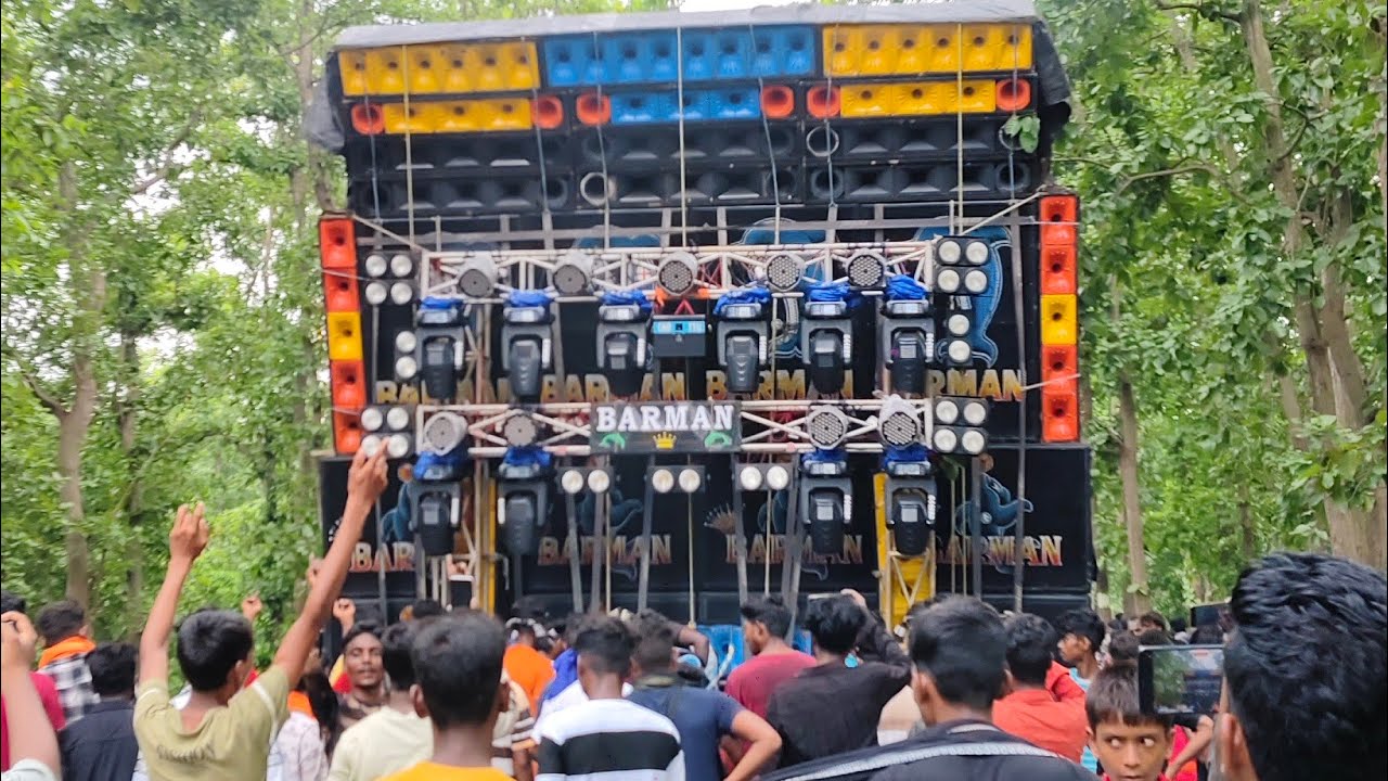 বর্মন মিউজিক রোড শো , শালবনী 🍁🐬🔥#barmanmusic #barmanmusicnewsetup #dj 