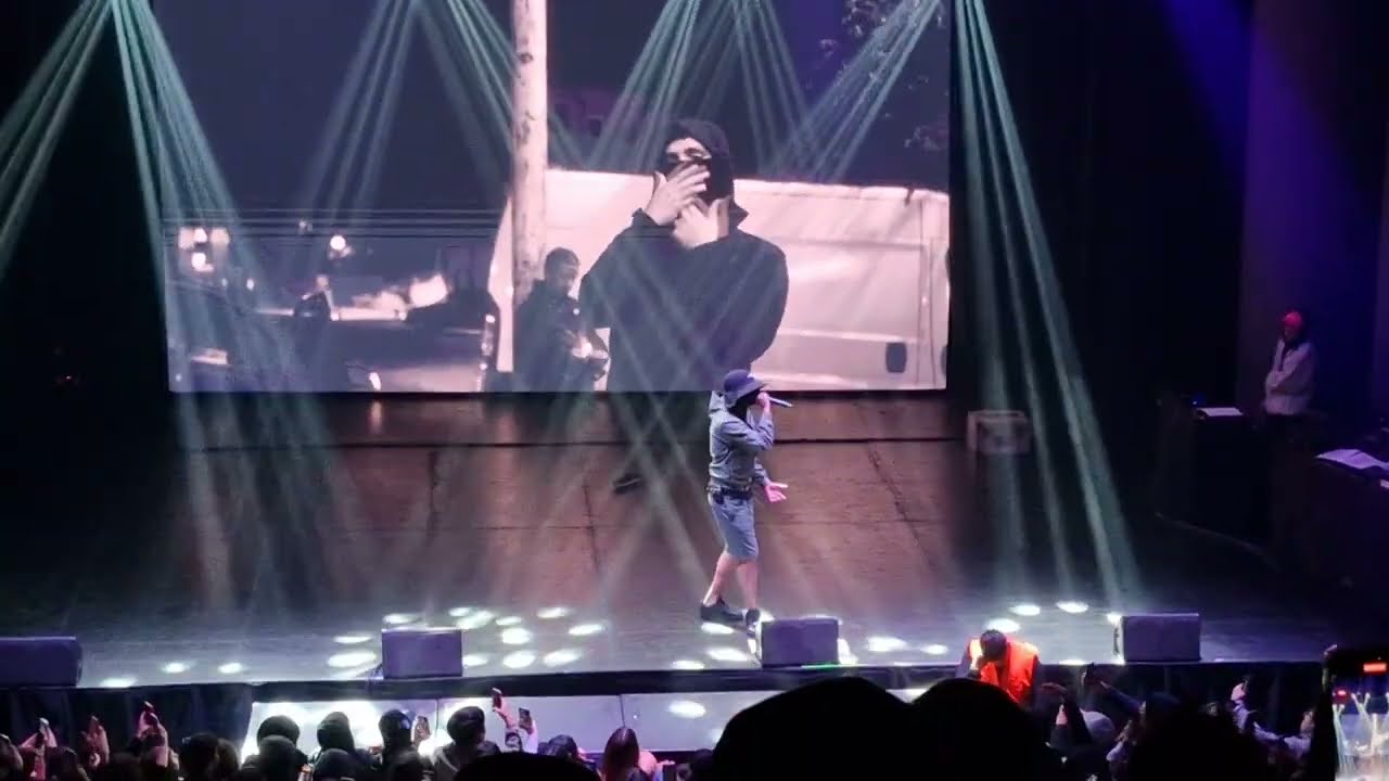 LF & CO - Beny JR (ENVIVO) - Concierto Chile, Teatro Coliseo (29 Junio)