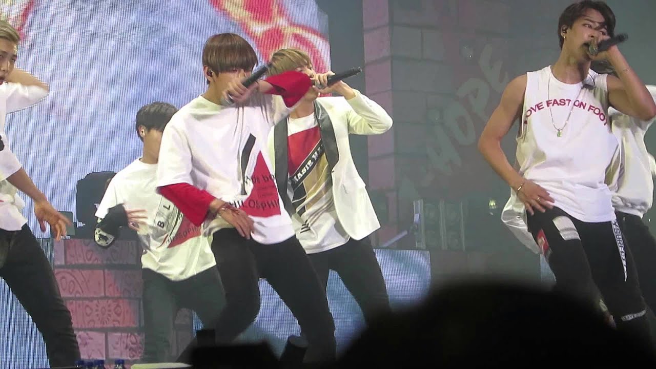 150829 BTS TRB IN HK "Tomorrow"