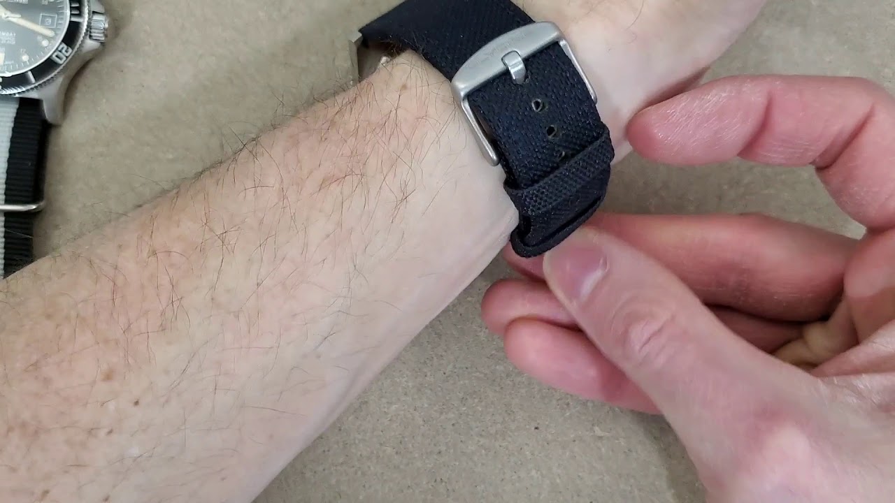Glycine Combat Sub GL0083 and GL0094 watch review