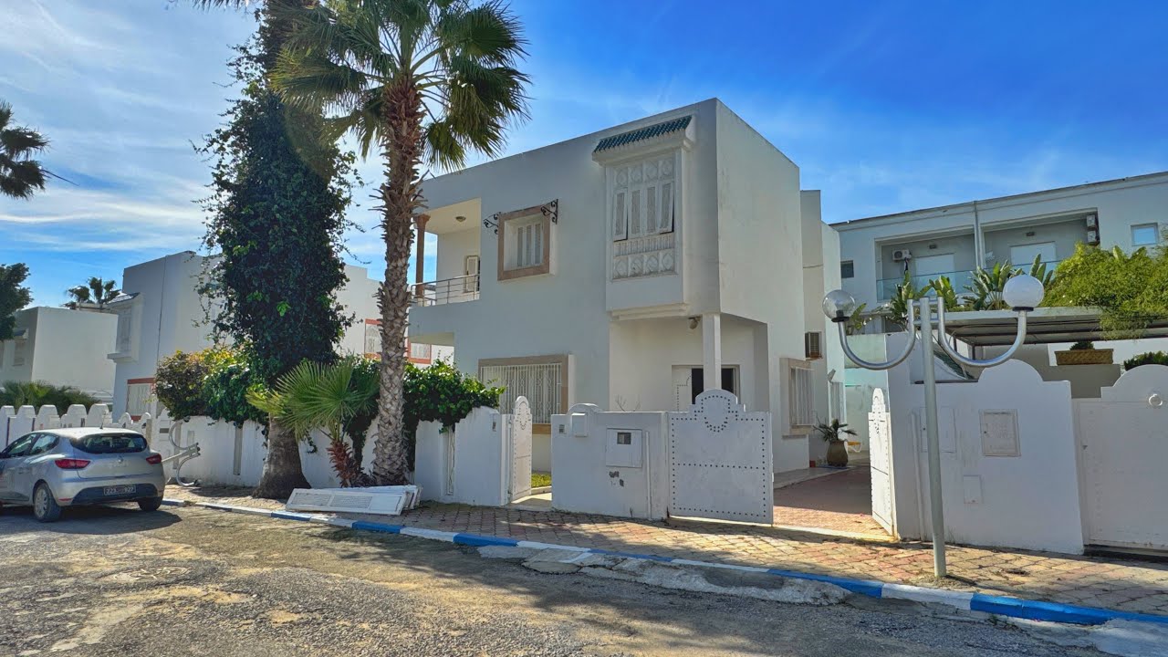 🏡 فيلا  فاخرة على  بعد خطوات  من  شاطئ الحمامات  بسعر لا يُصدق ! 😍✨