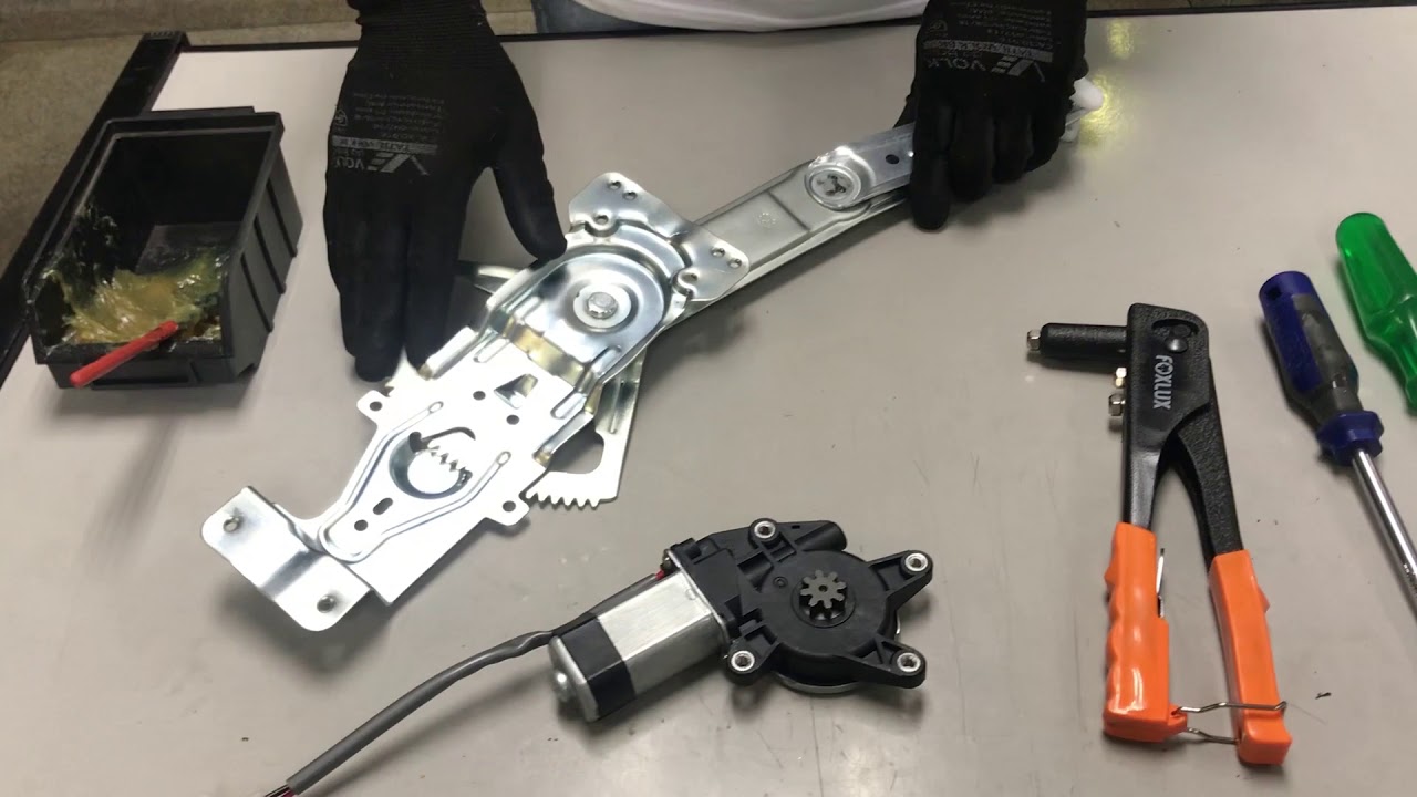Instalação da máquina de vidro elétrica R-3341 Corsa 1996 até 2001 / Classic 1996 em diante