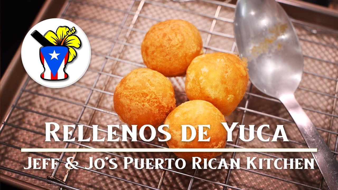 How to make Rellenos de Yuca (Yuca Rellena con Carne / Yuca Fritters)