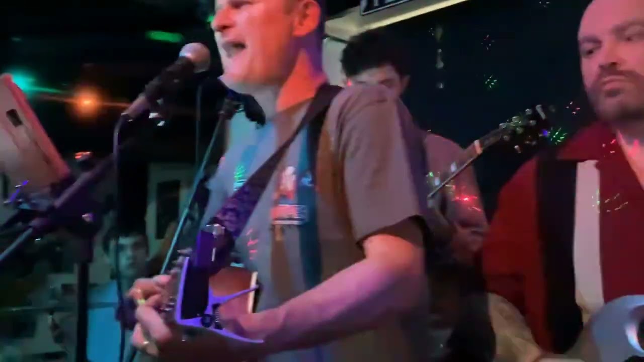 Mike And The Loose Screws   Blinding Lights