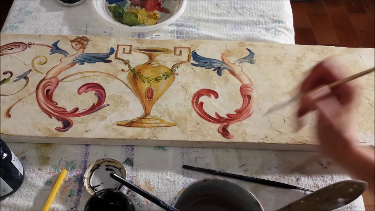 Come realizzare una decorazione pittorica a grottesche