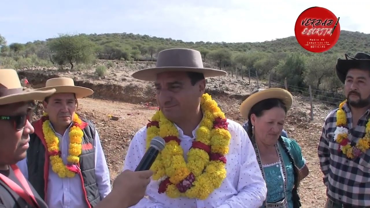Alcalde de Tarija inaugura el  camino  comunal de Sella Quebrada