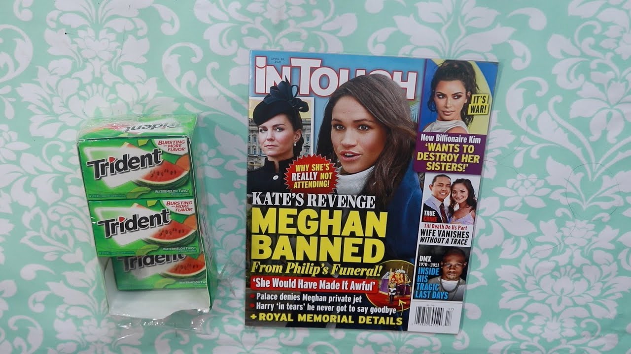 WATERMELON TRIDENT INTOUCH PAGE TURNING FLIPPING ASMR CHEWING GUM SOUNDS