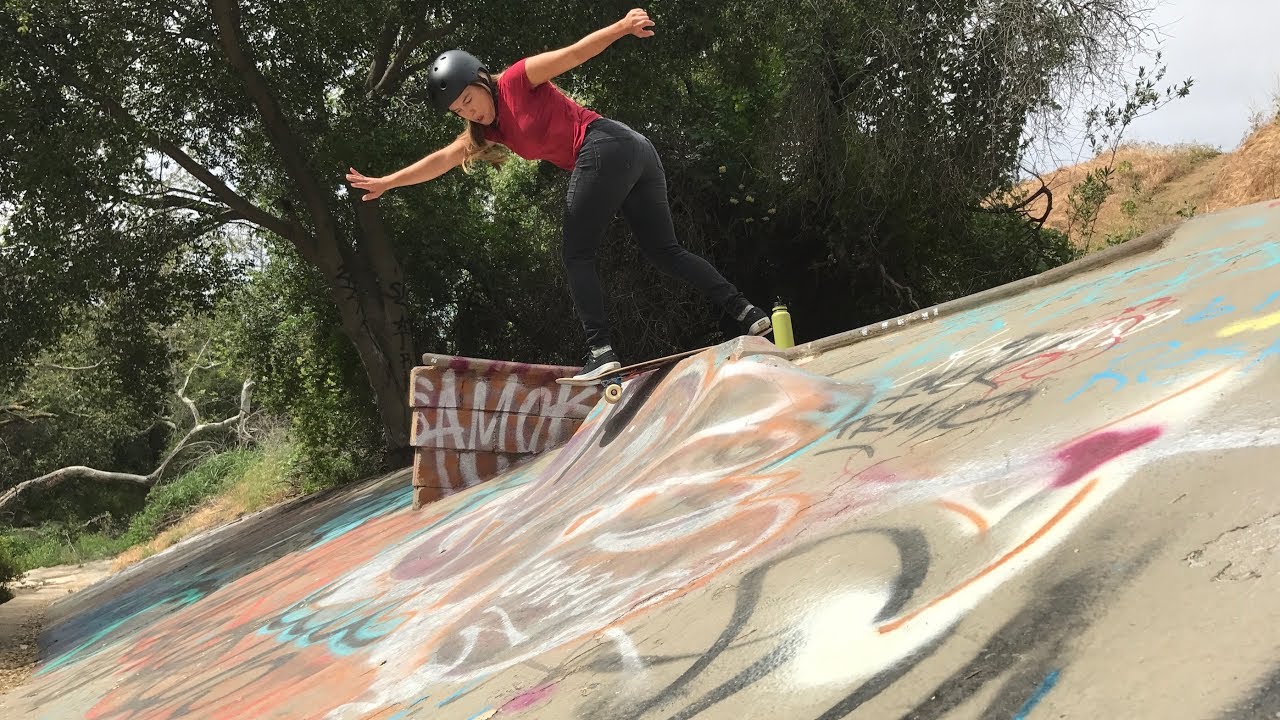 SKATING a ditch in Hollywood, CA - HUNTER LONG