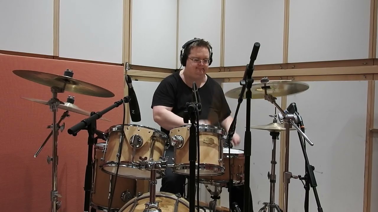 Rakkaus on Peli (original song: Ganar O Peder, María Conchita Alonso) drum cover Teemu Vehkala