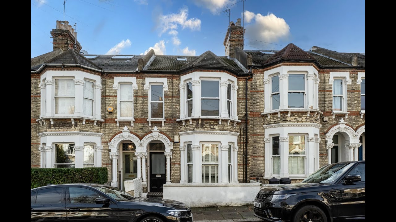 Marmion Road SW11 - TO LET