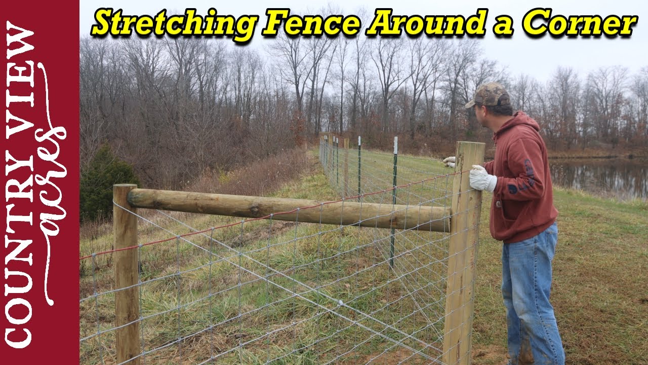 Stretching Field Fence around a Corner
