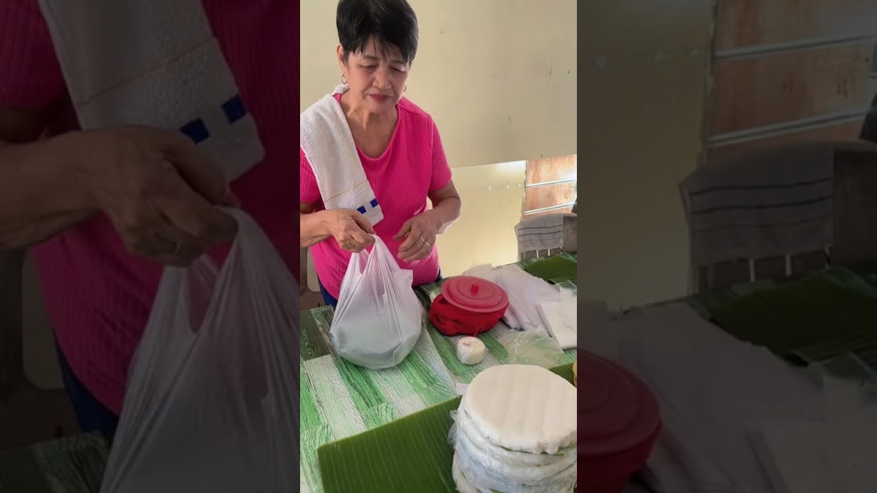 Bibingka in Marinduque #youtubeshorts  #youtube  #trendingshorts  #trending  #bibingka 