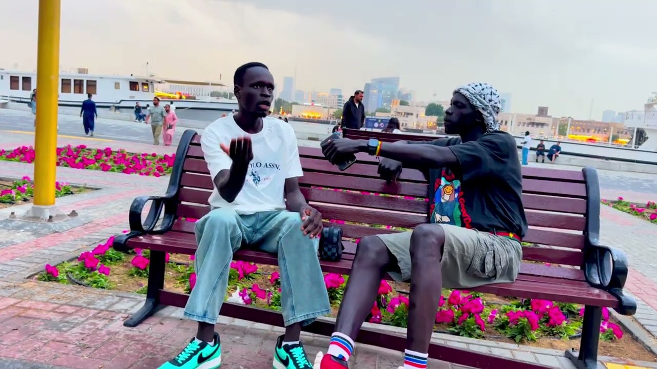 mi lök ciek du naath dey i lel di? kä ci kuen kɛ ɣɔ̱k dial