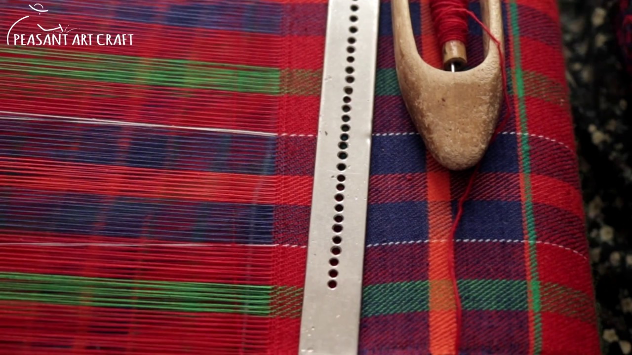 Weaving Tartan by Hand