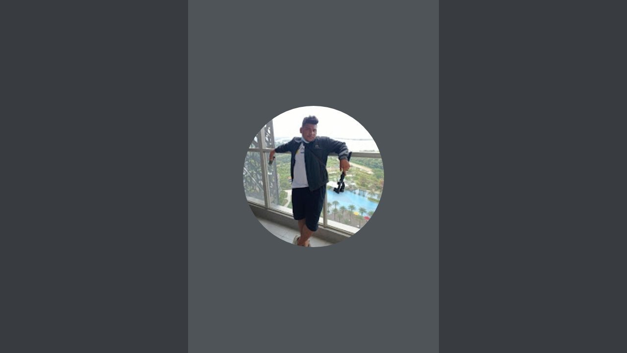 The adventures of Andrew Wow Rambe Manalu