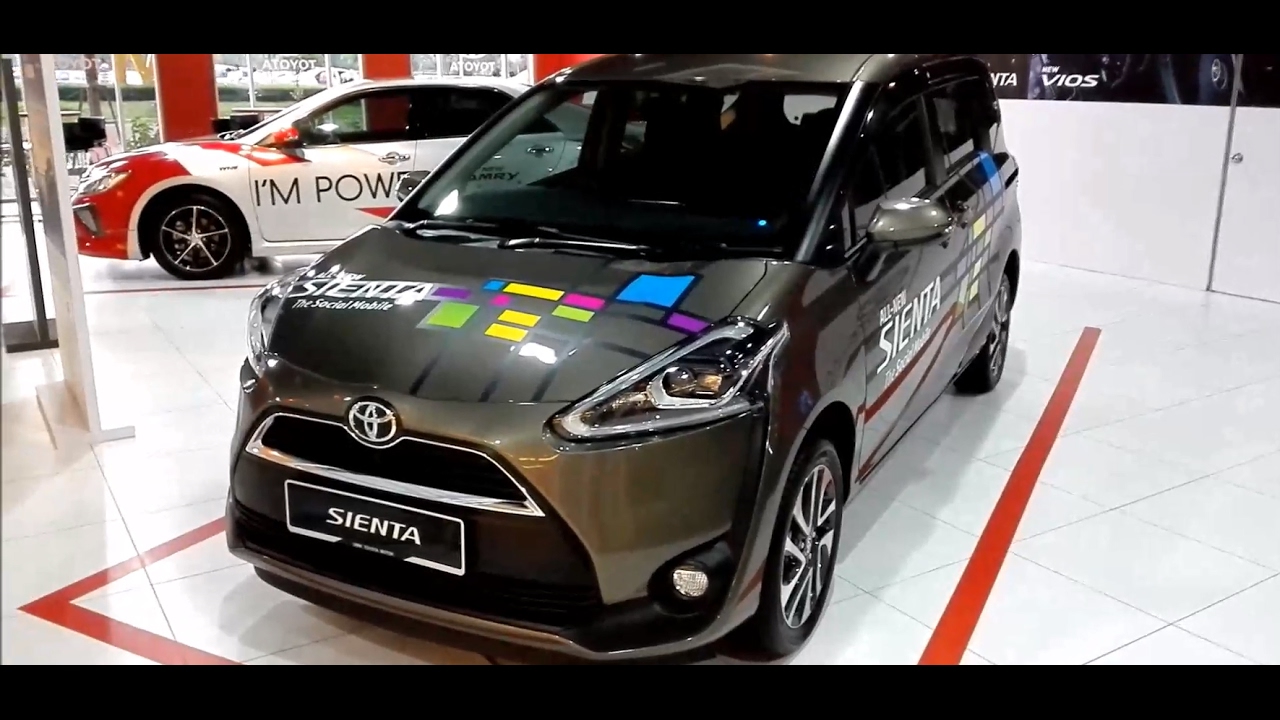 Toyota Sienta 1.5V 2017 Exterior & Interior