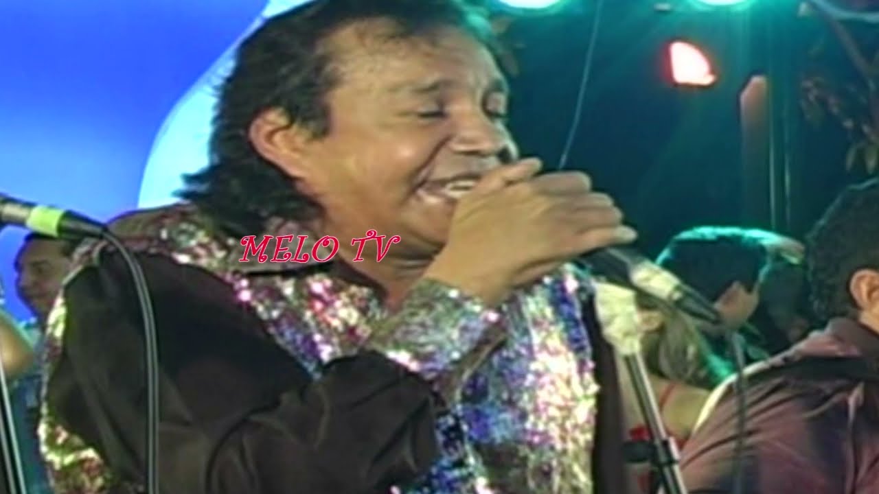 ( CANTANDO ) DIOMEDES DIAZ EN RIO LUNA