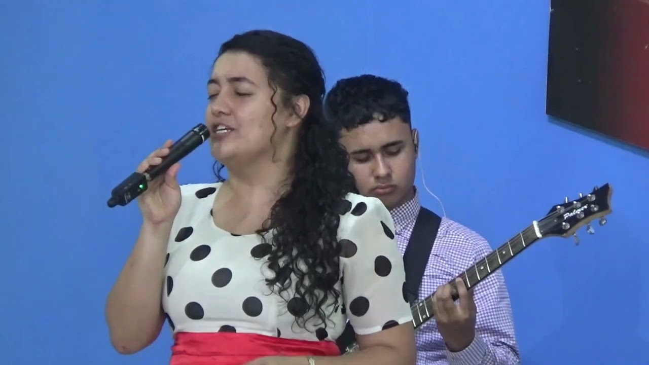 Hallé un buen amigo. (Alabanzas MMM)