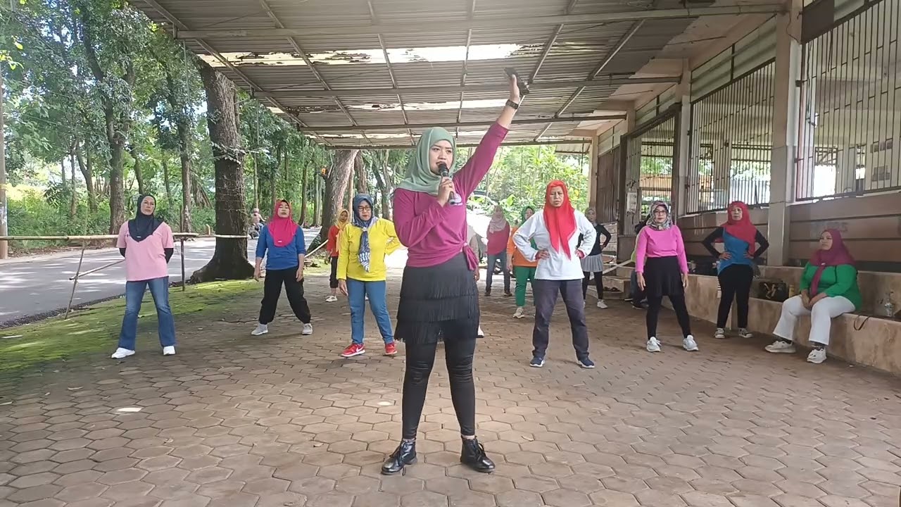 LINEDANCE CLASS PAGI AMBYAR #part4