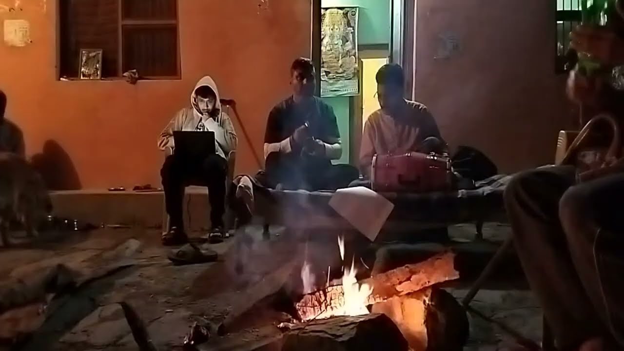सैंडली गांव उत्तराखंड में कीर्तन भजन ।