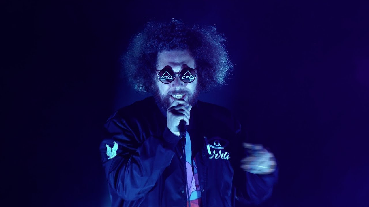MC Gey - Tenhle synť&aacute;k kdysi koupil t&aacute;ta (Live Ceny Anděl Coca-Cola 2023)