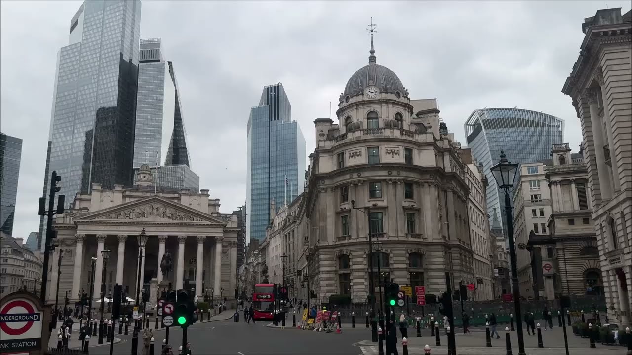 Durch London mit dem Bus. Von Victoria Station bis Liverpool Street Station
