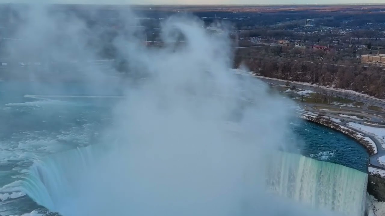 Horseshoe Falls: The Most Spectacular Canadian waterfall you will Ever See!