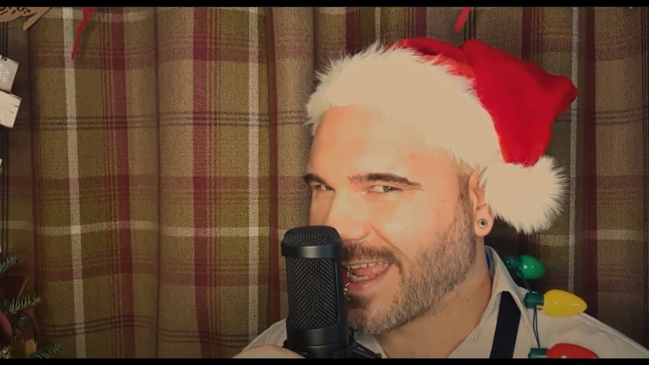 SANTA BABY  - Cover