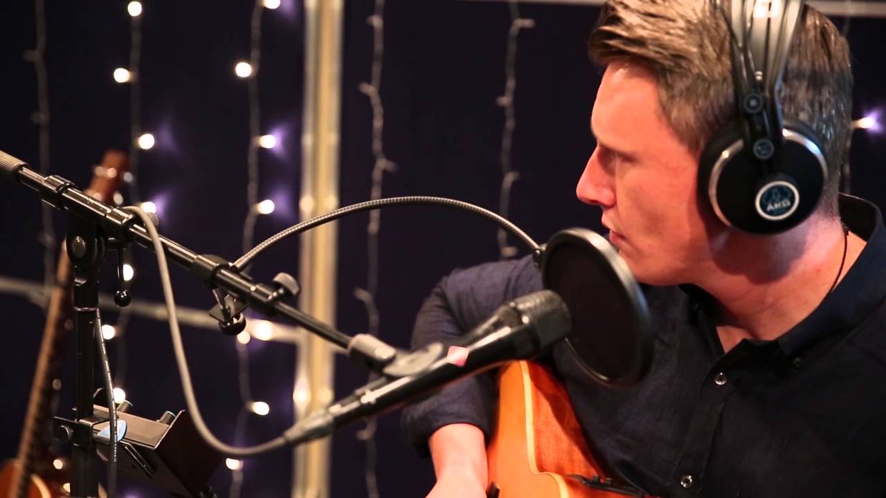 Live session: Louis Baker and Thomas Oliver