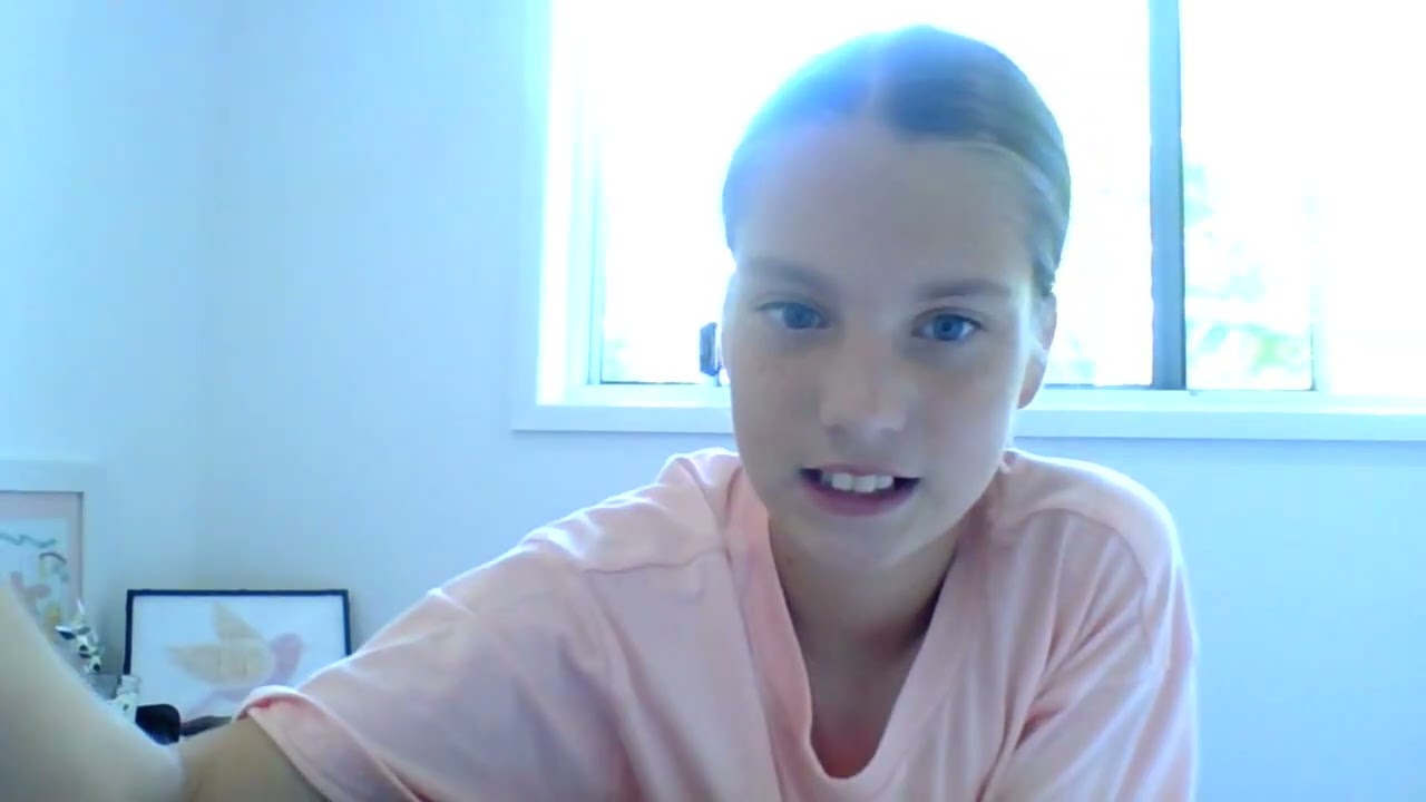 ELLA'S BACK TO SCHOOL ESSENTIALS!!!