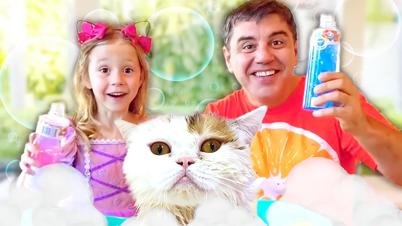 Nastya e papai dão banho no gato pela primeira vez, Histórias sobre gatos