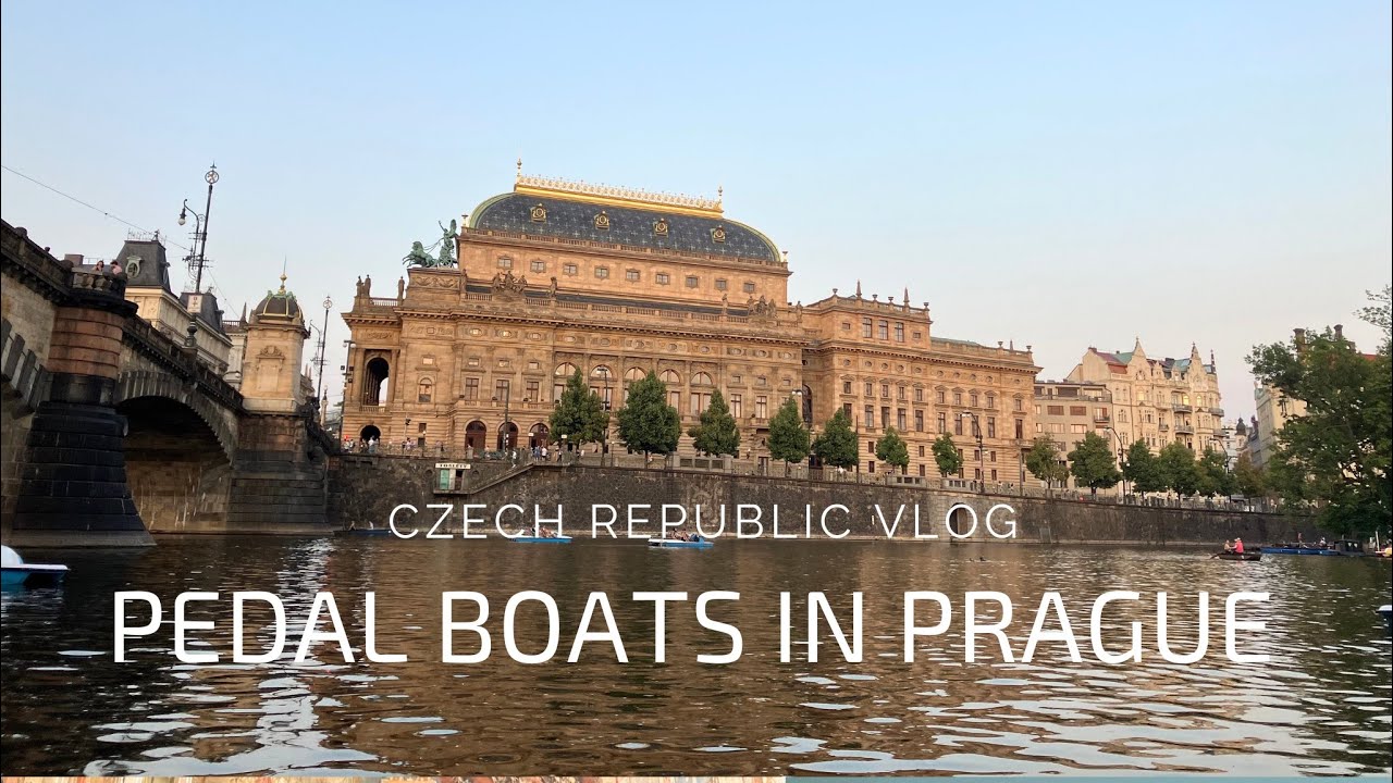 Charles Bridge & Vltava River Sunset | Prague in 1 Day