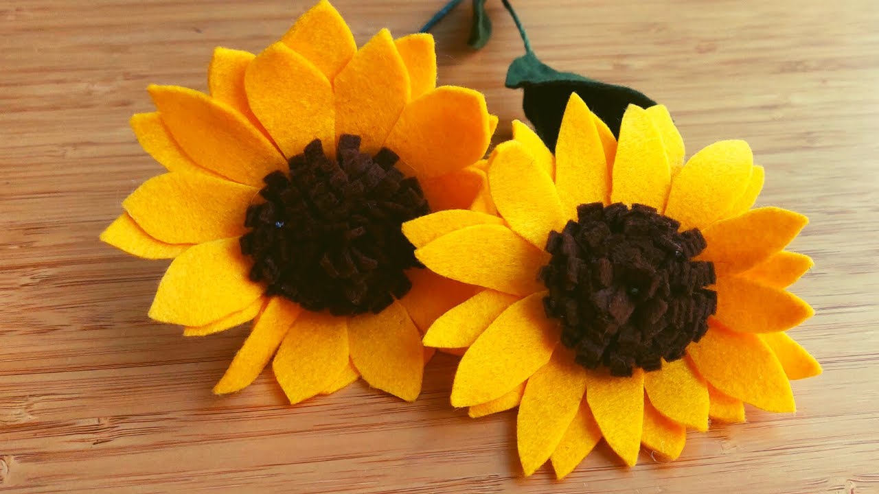 Felt Sunflower DIY Tutorial | How To Make Felt Flowers | Realistic Sunflower Tutorial