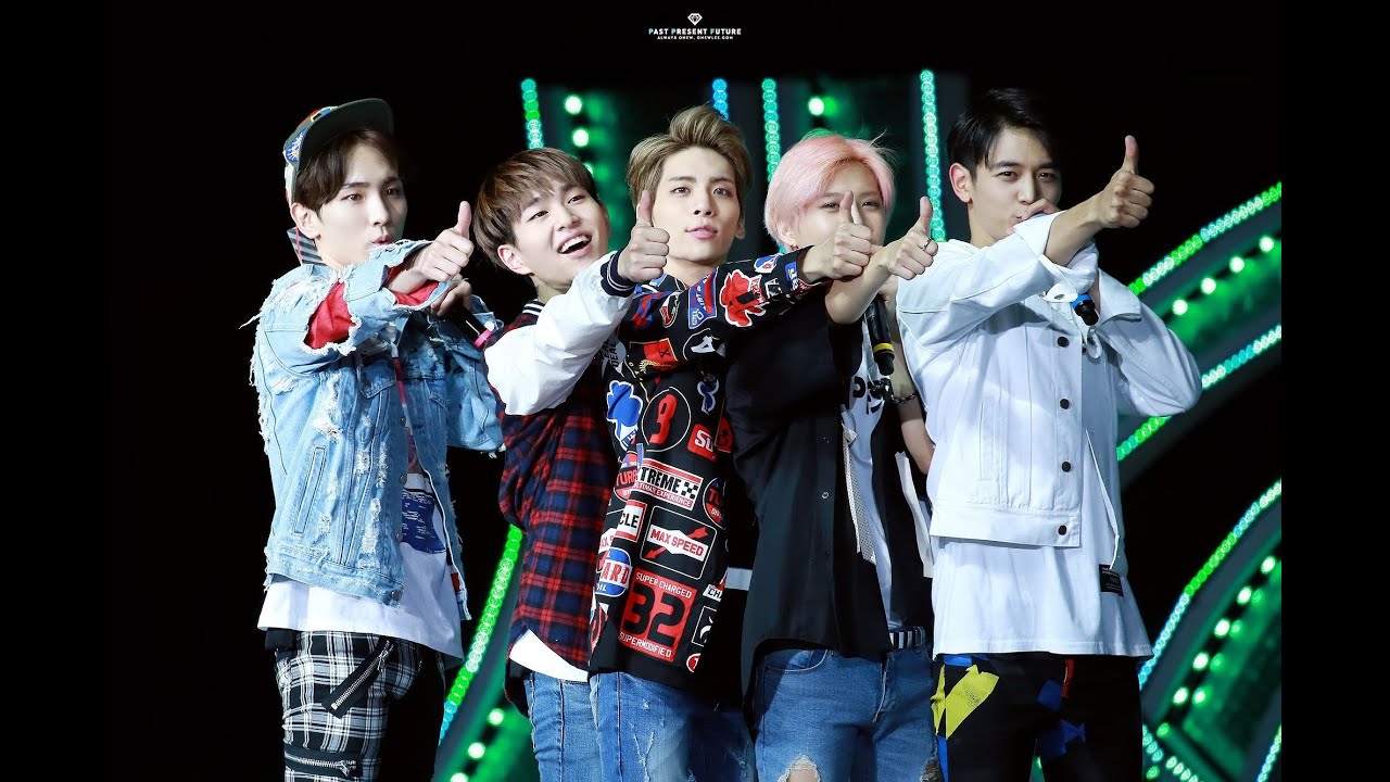 Best of SHINee Live Performances
