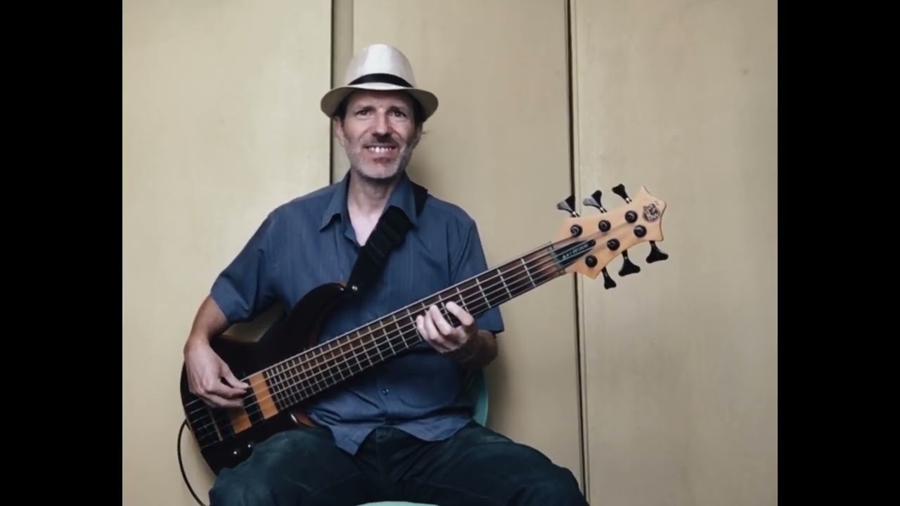 Toto - Hold The Line  (Bass Cover)
