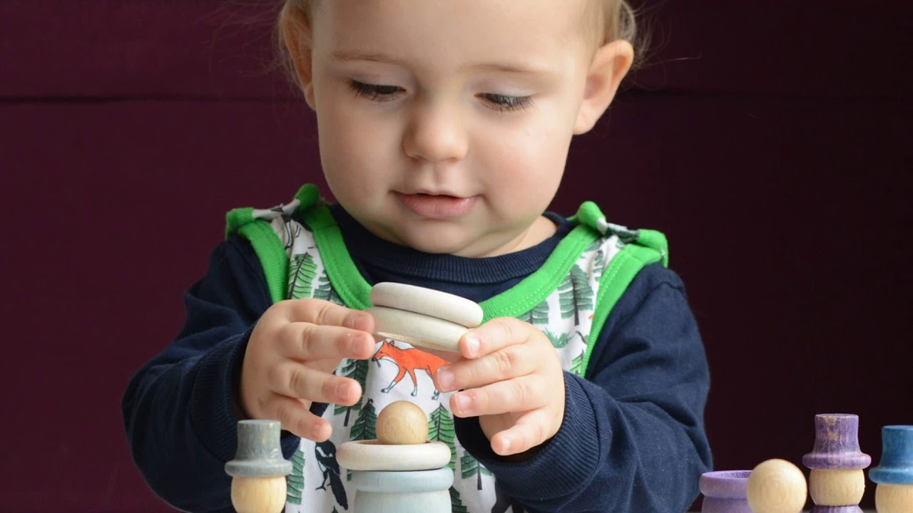 Grapat Nins Wooden Peg Dolls