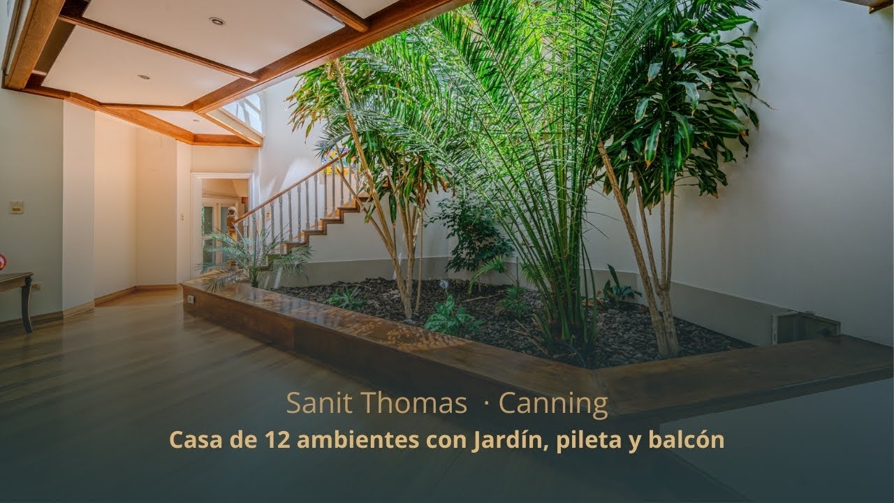 Venta casa doce ambientes en barrio Saint Thomas - Canning