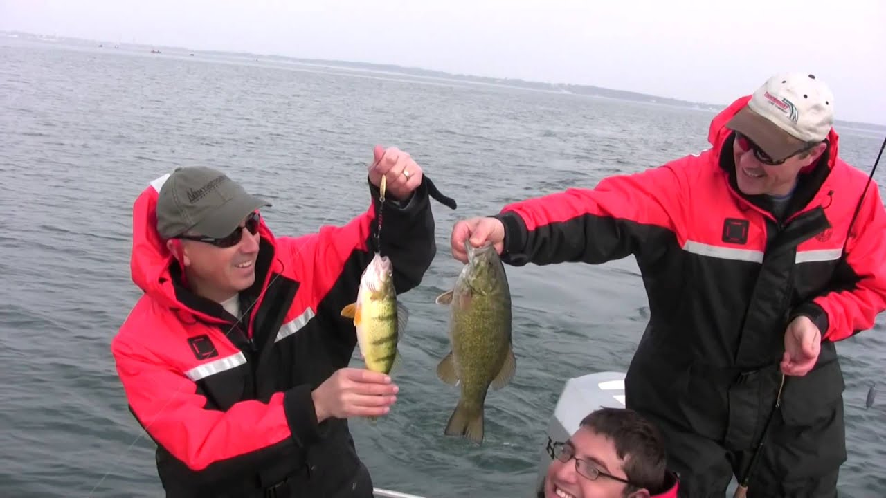 How to Bottom Bounce for Small Mouth Bass - Smallmouth Bass Fishing