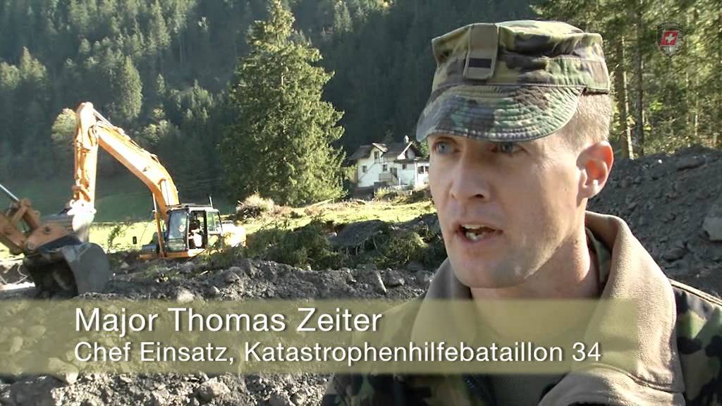 Info Armee: Militärische Katastrophenhilfe im Kandertal 2011