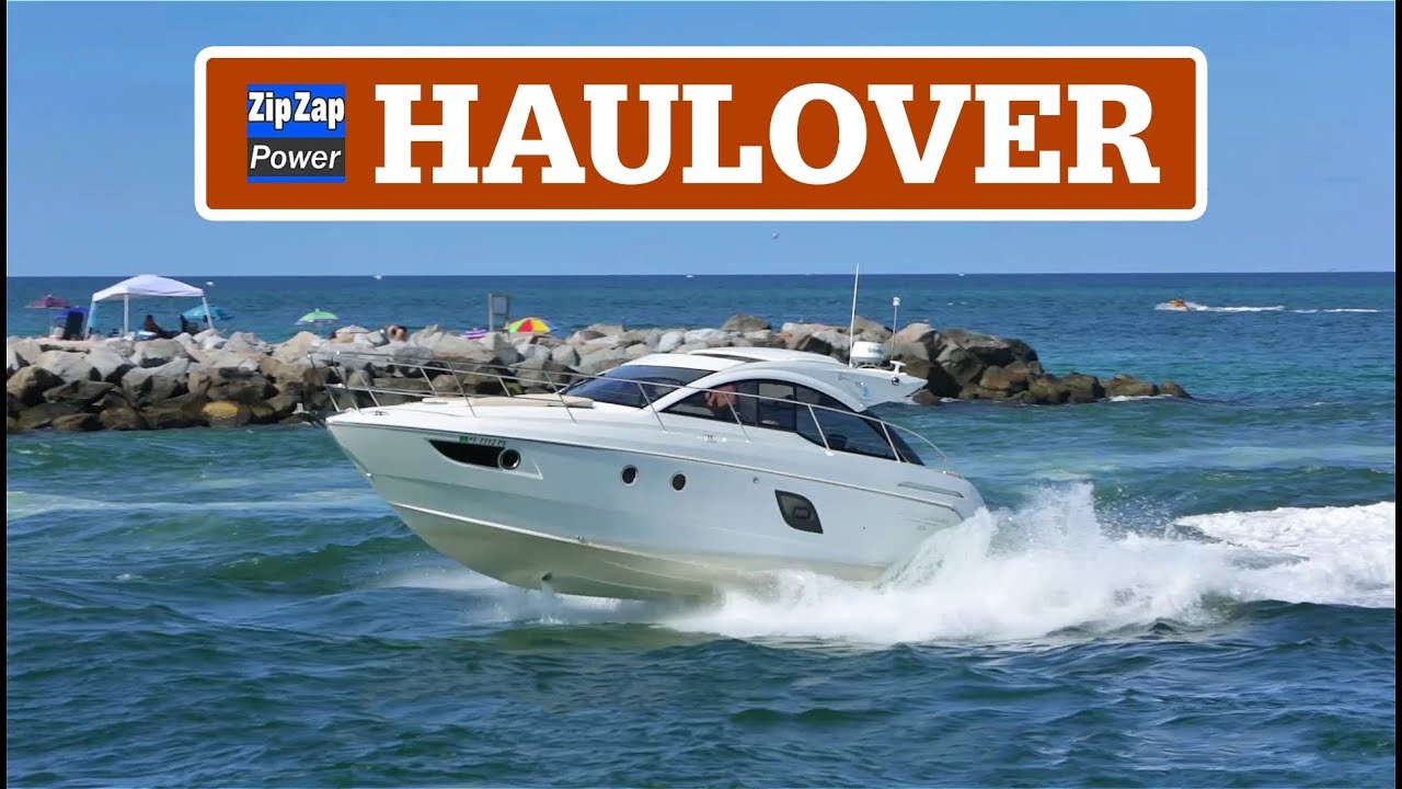 Haulover inlet and chill / HAULOVER BOATS