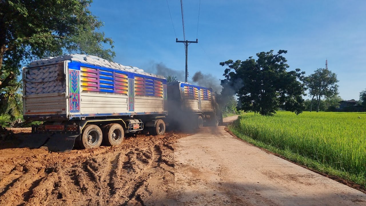 จะถอยรถลงขี้ไก่ได้ไหมเนี่ย เจอทางแบบนี้