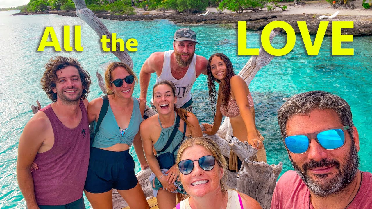 .. Plus beaches, broken toilets & piggies 🐷!! (Calico Skies Sailing, Ep 243)