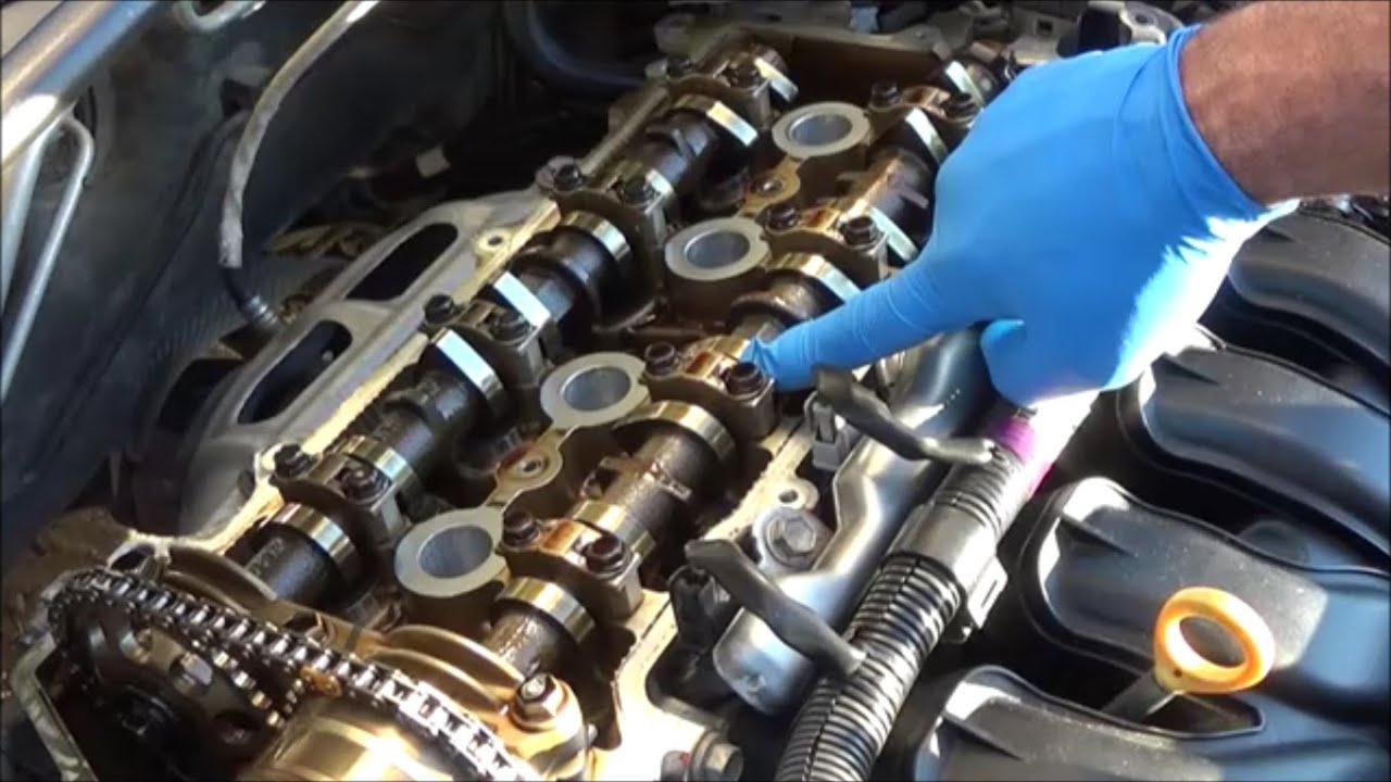 2007-2013 Toyota Corolla How to check the clearance of the engine valves Έλεγχος διακένου βαλβίδων
